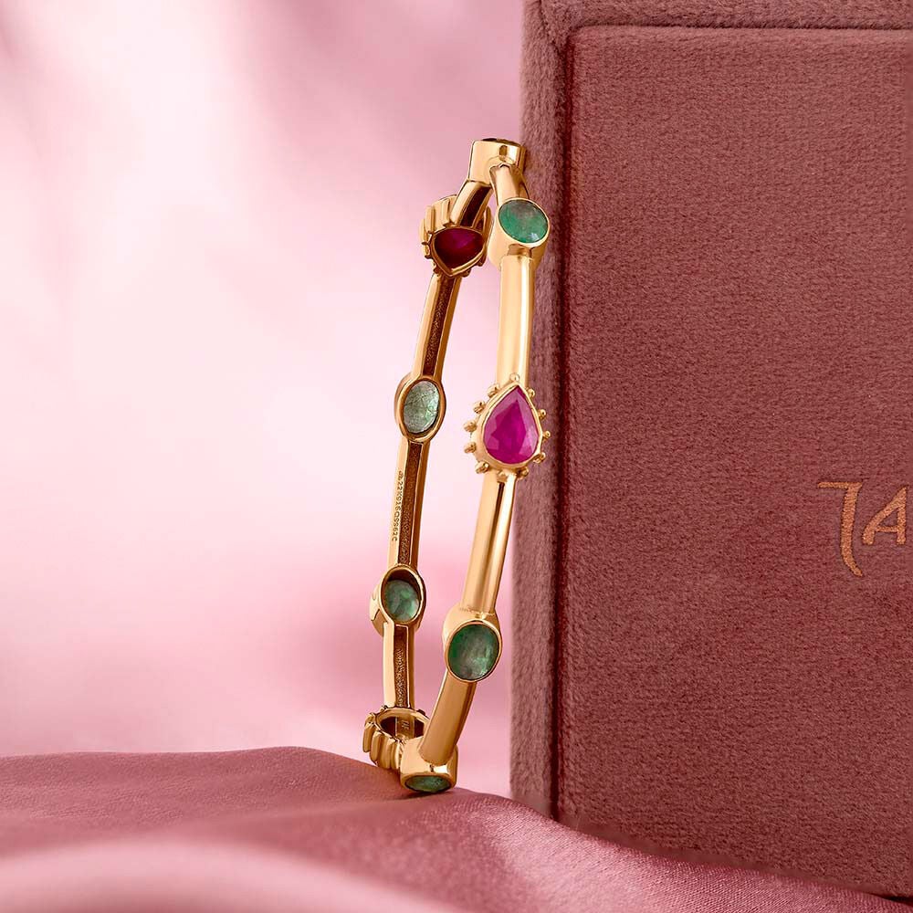 WomenGIfting