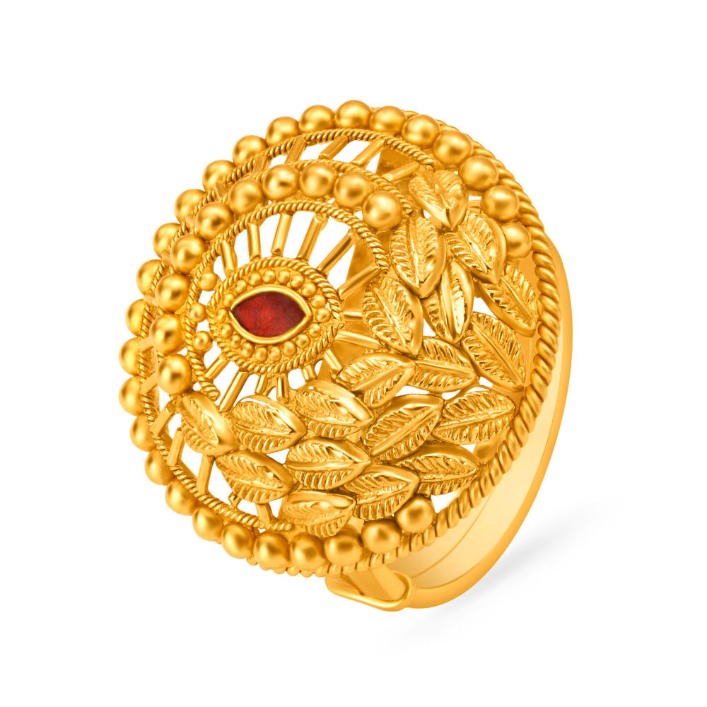 Buy Shining 18 Karat Yellow Gold And Diamond Finger Ring at Best Price |  Tanishq UAE