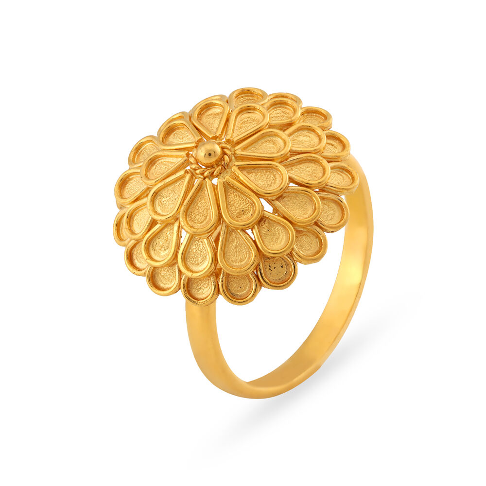 Spiral Design Gold Finger Ring