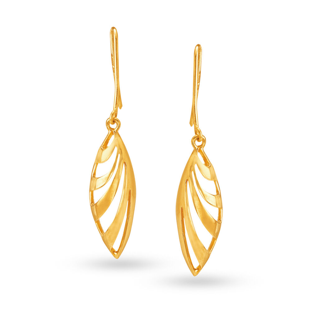 Tanishq store hoop earrings