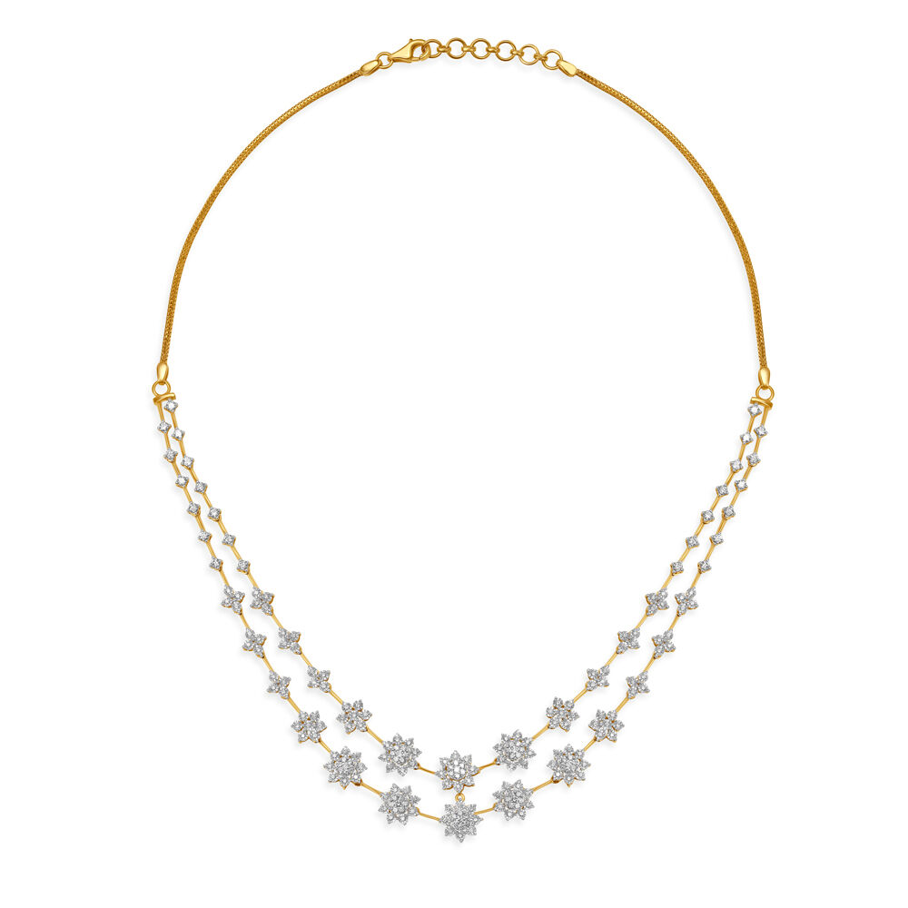 Buy Distinctive Diamond Adorned Traditional Gold Necklace Set at