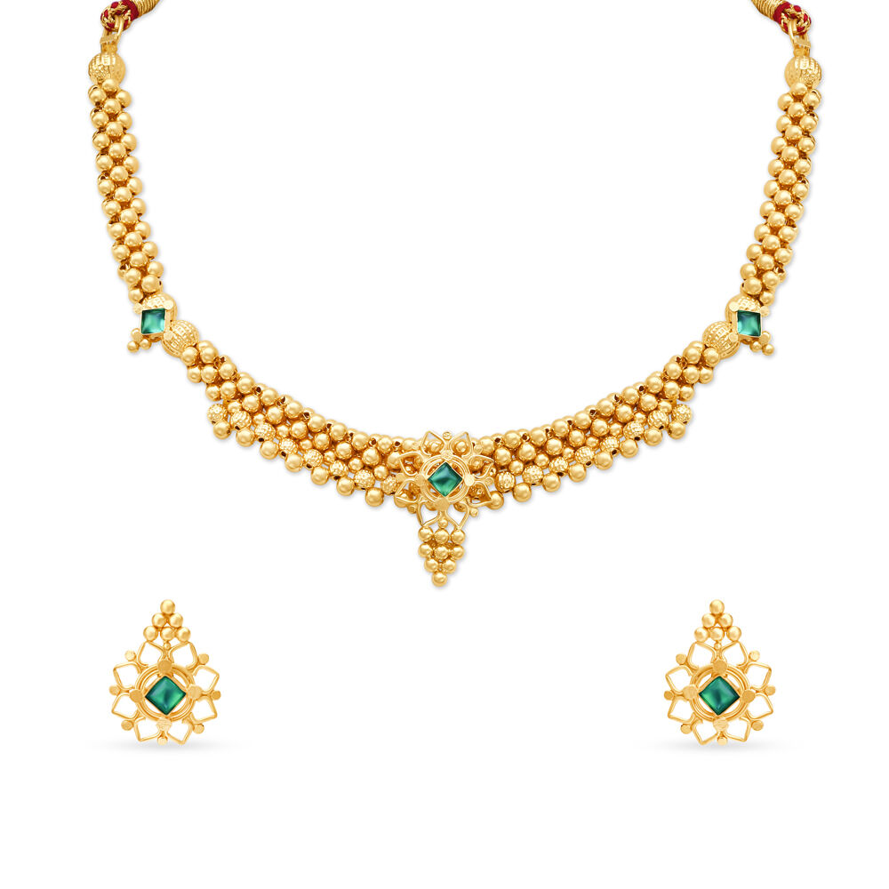Buy Graceful Gold Marathi Thushi Necklace Set at Best Price