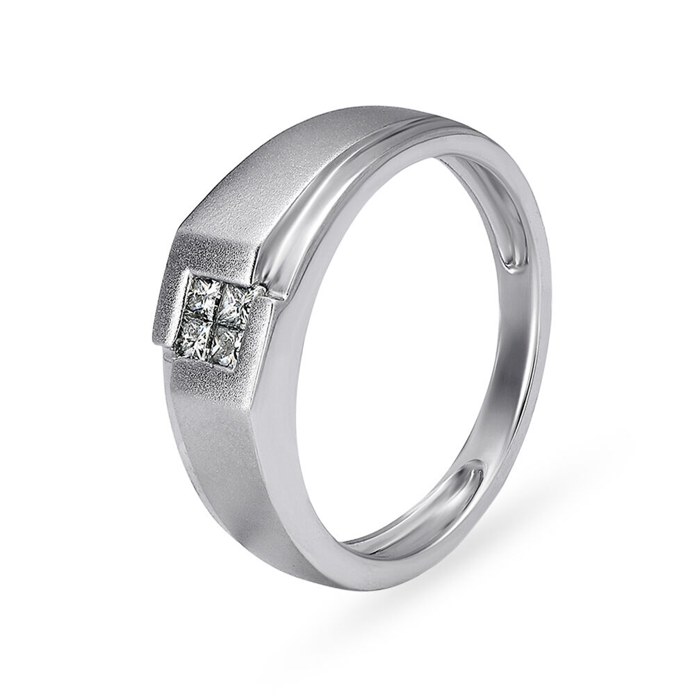 Buy Dazzling Platinum Diamond Ring Online | ORRA