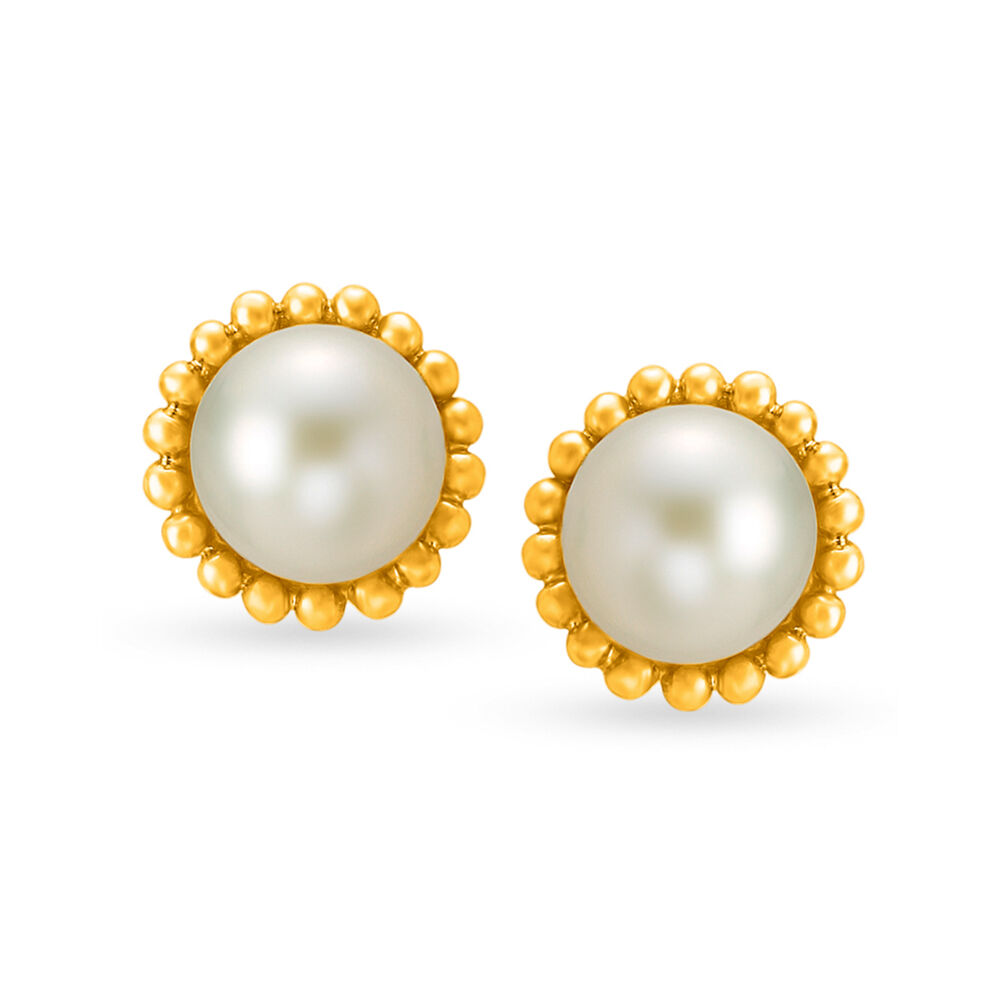 Buy Chic 18 Karat Gold And Pearl Stud Earrings at Best Price