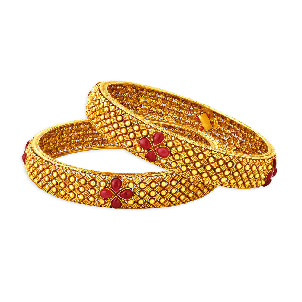 Buy Ornate Gold Bangles at Best Price Tanishq UAE