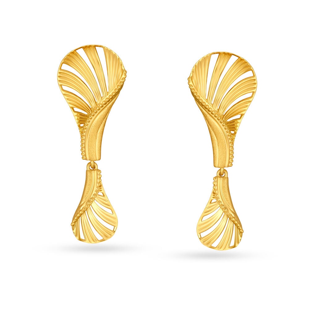 Gold long earrings shop design