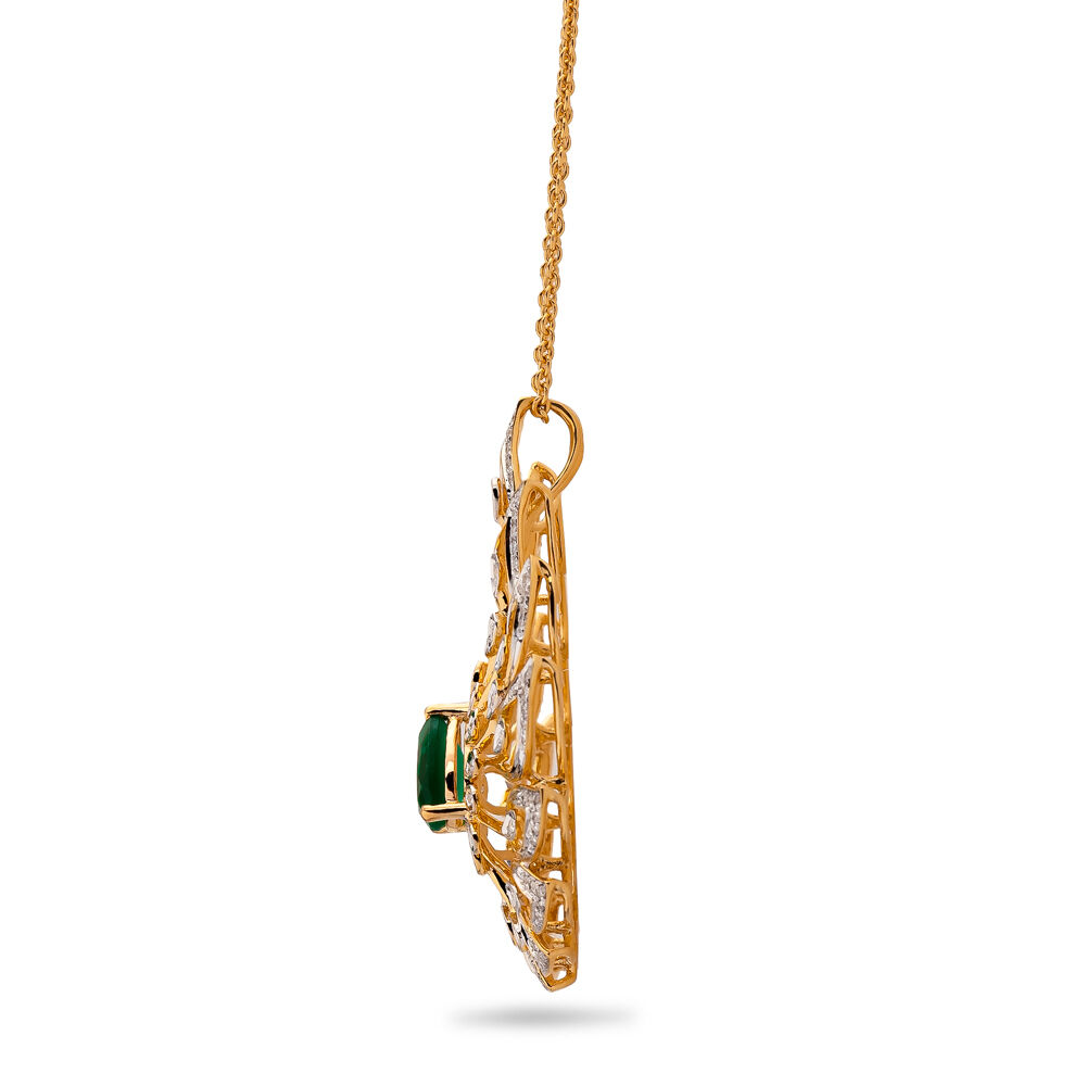 Pendant shop and chain