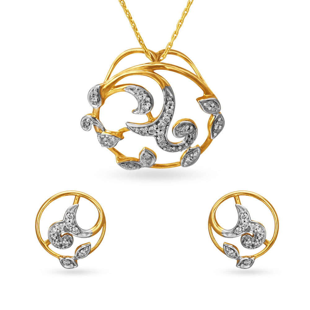 Marvellous Diamond Pendant and Earrings Set