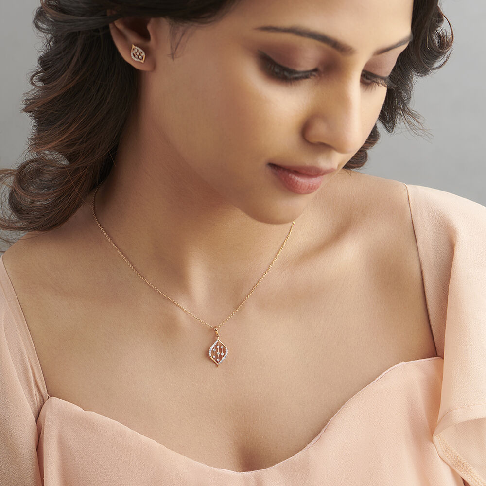 Buy Earrings Pendant set at Best Price Tanishq UAE