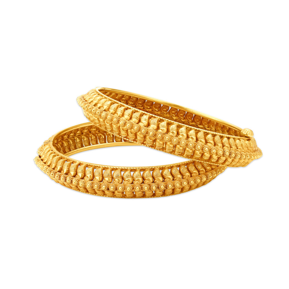 Buy Majestic Gold Bangles for the Maharashtrian Bride at Best