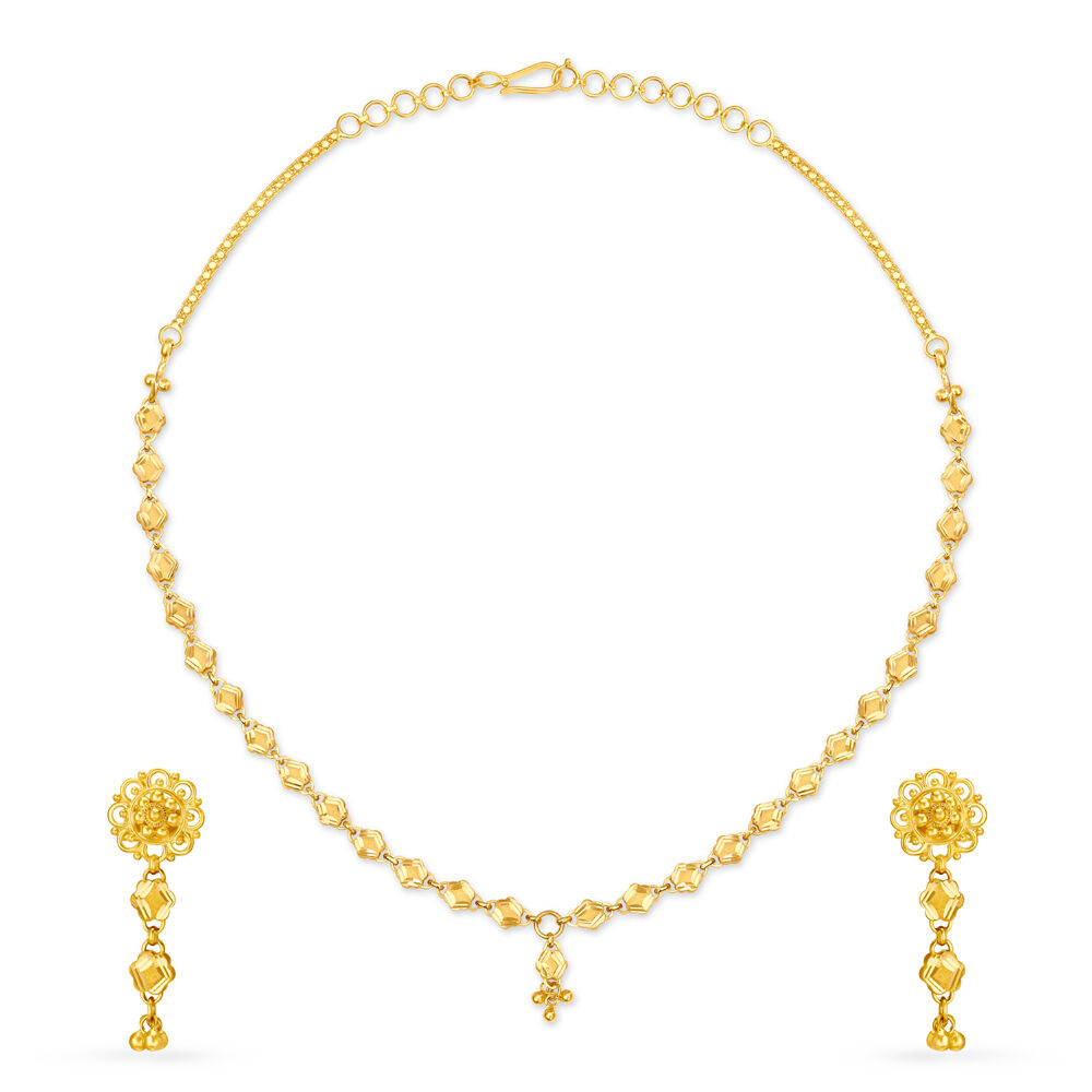 Simple shop necklace set