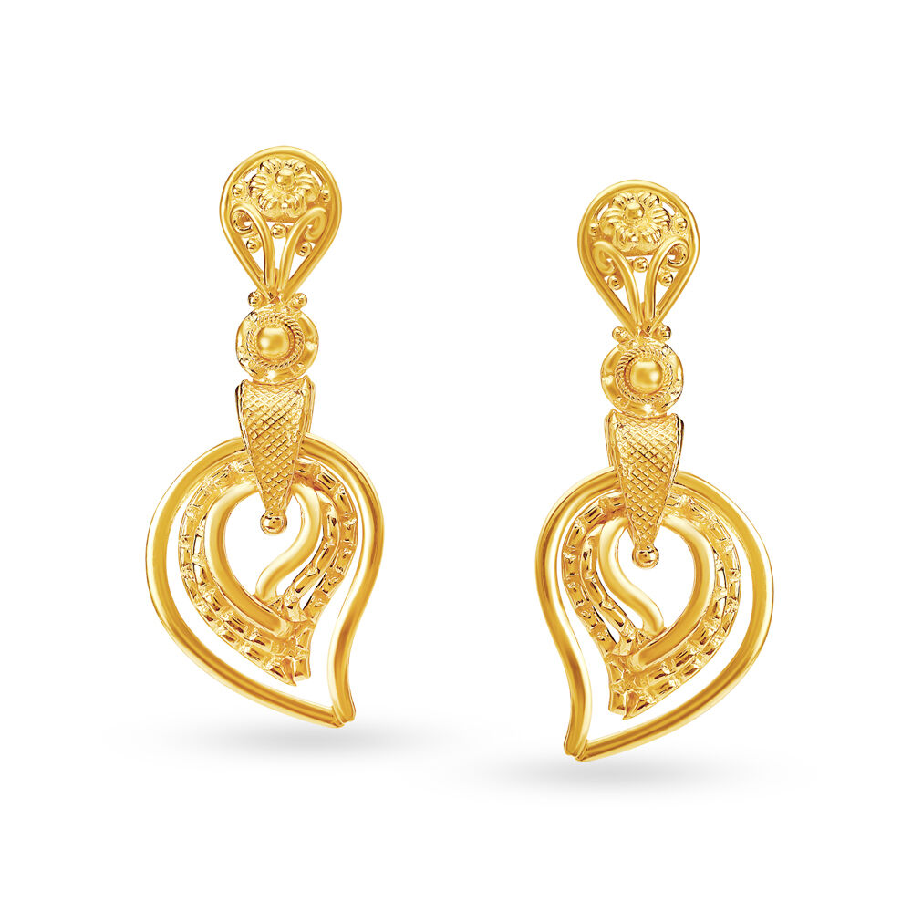 Stunning Gold Pendant and Earrings Set