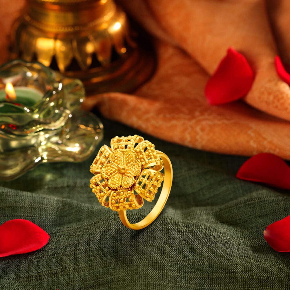 Tanishq gold ring design for female online