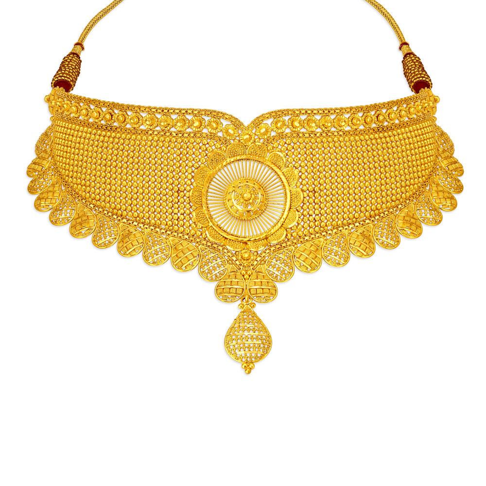 Royal Gold Necklace Set for the Bengali Bride