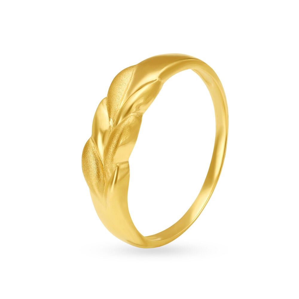 Tanishq ring sale for women