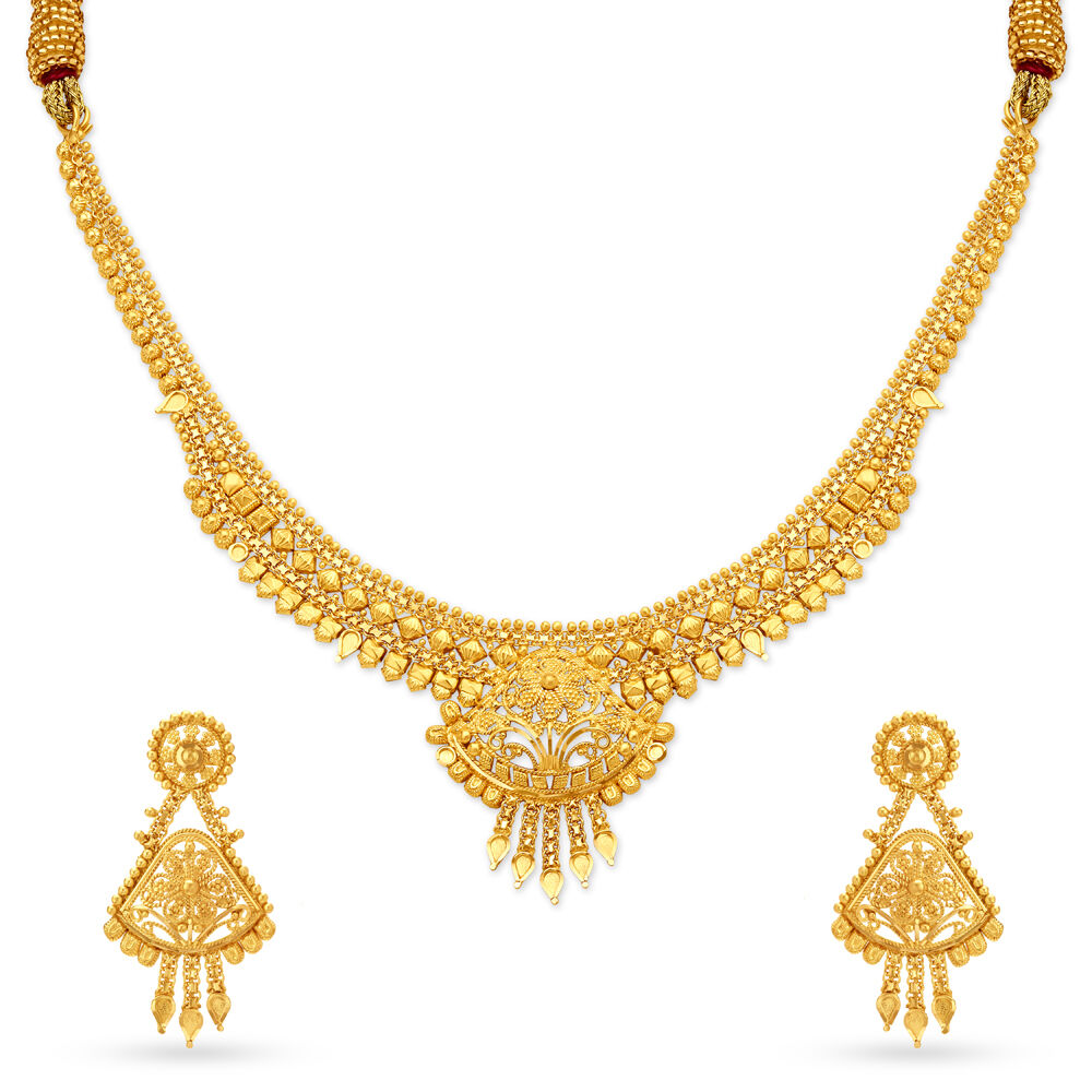 Tanishq Necklace Set Collection. Shop Necklace Set Online