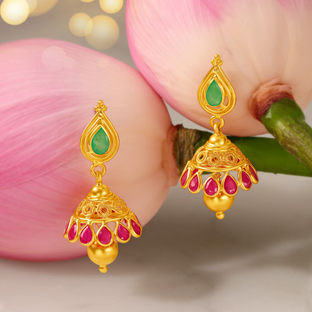 Tanishq shop earrings jhumka