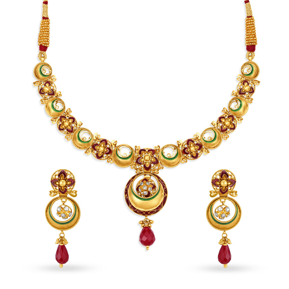 Traditional gold necklace sales