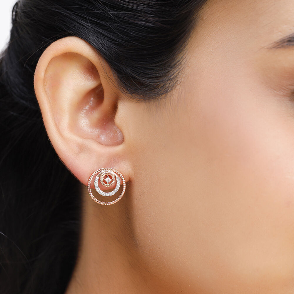 Buy 18KT Rose Gold Elegant Alternating Circle Diamond Stud Earring