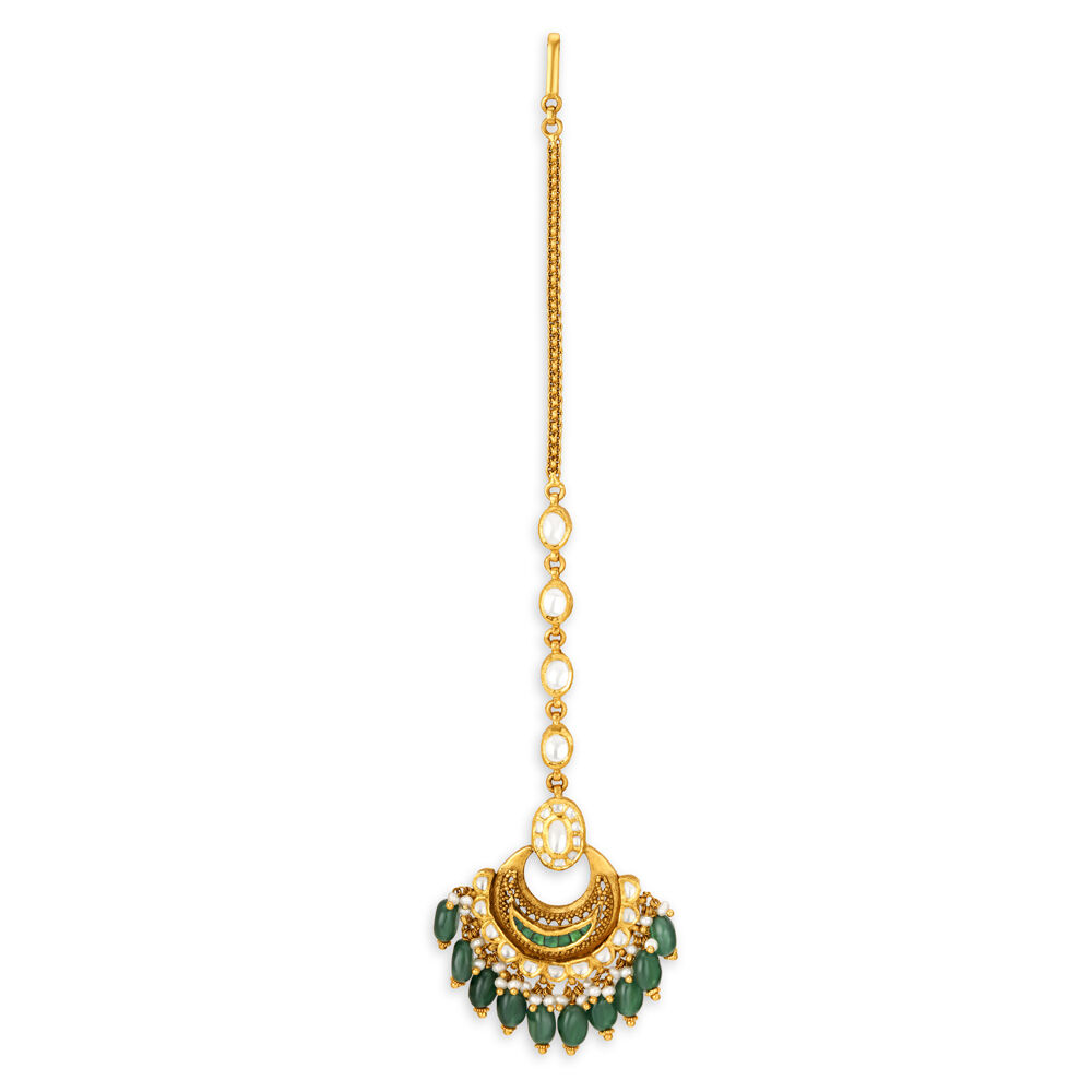 Tanishq shop maang tikka