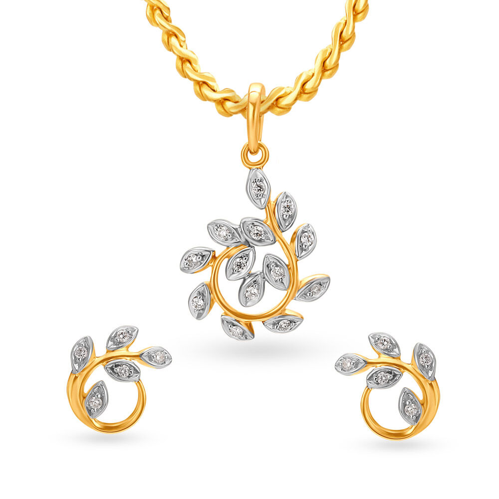Tanishq store gold pendant