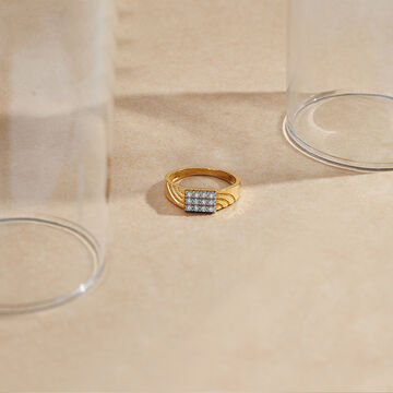 Classy 18 Karat Textured Gold Ring For Men