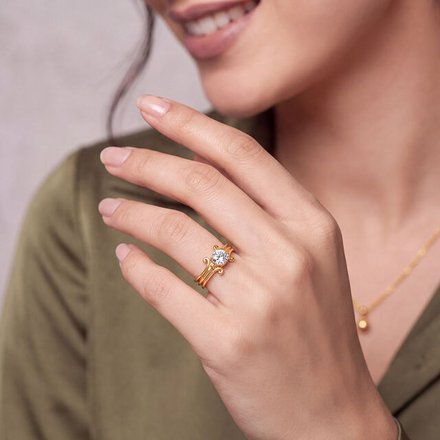 Stellar Flowerbud Solitaire Ring 3