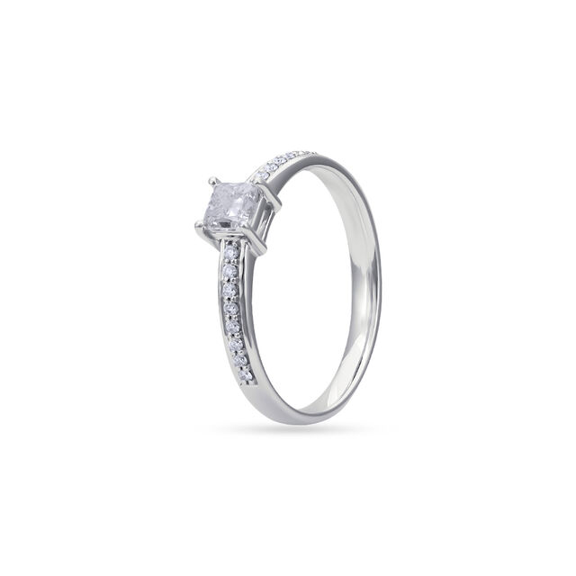Tanishq 18 KT Diamond Finger Ring for Women 3