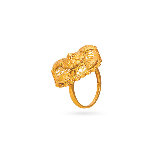 Tanishq 18KT  Gold Finger Ring  for Women