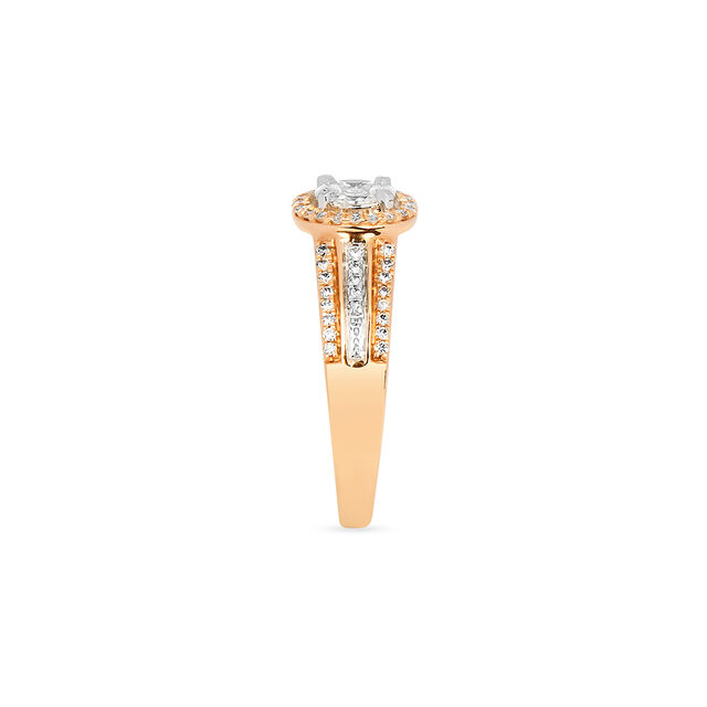 Glimmering 18 Karat Yellow Gold And Diamond Finger Ring 4