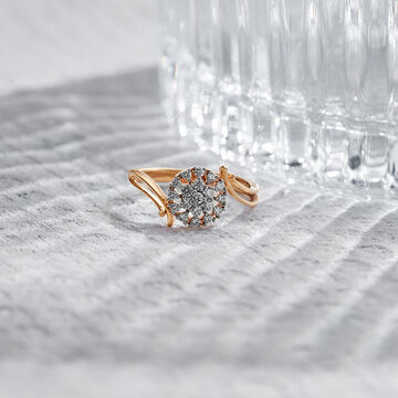 Exquisite Floral Diamond Ring in White and Rose Gold