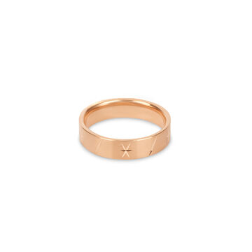 Tanishq 18KT Gold Finger Ring for Women