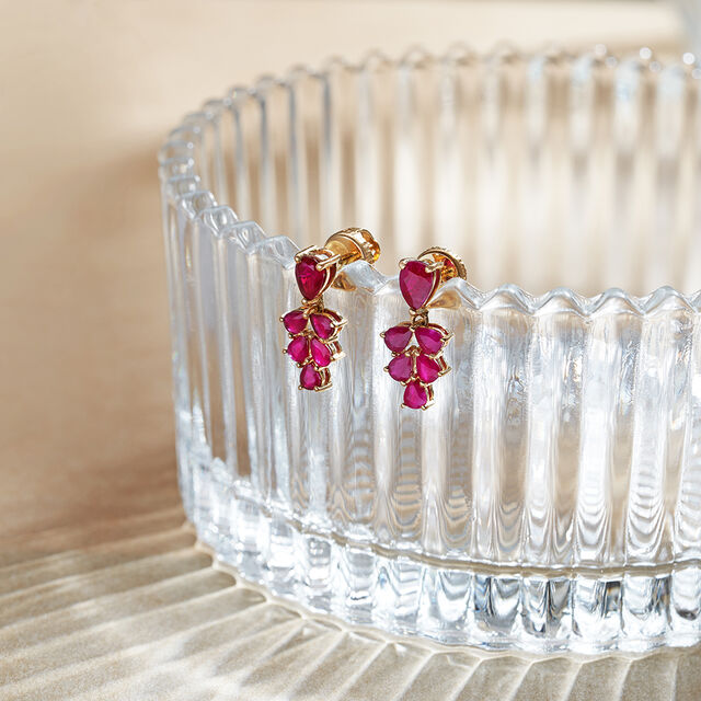 Tanishq 18KT  Earrings for Women 