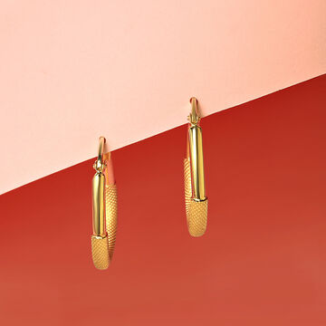 Tanishq 18 Karat Gold Earrings for Women