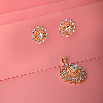 Tanishq 18 Karat Diamond Pendant and Earrings Set for Women