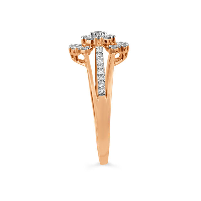 Tanishq 18 KT Floral Cluster Ring for Women