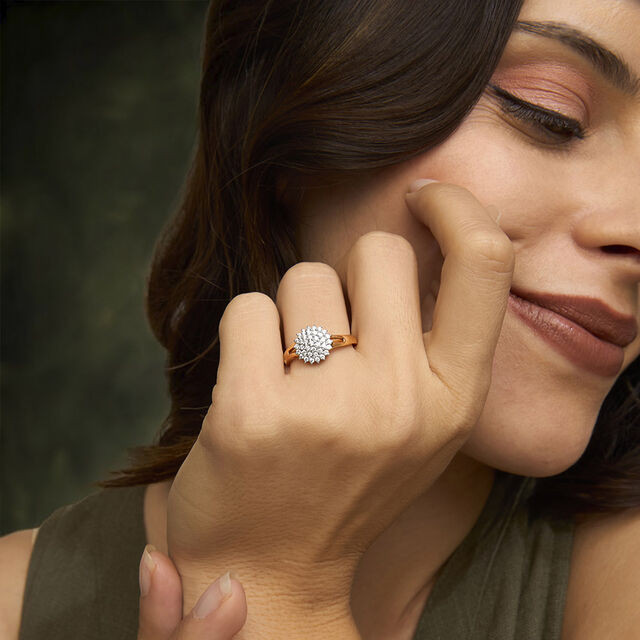 Tanishq 18KT Diamond Finger Ring for Women 2