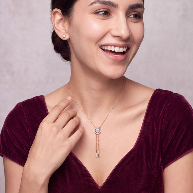 Tanishq 18KT Diamond Pendant with Chain for Women 3