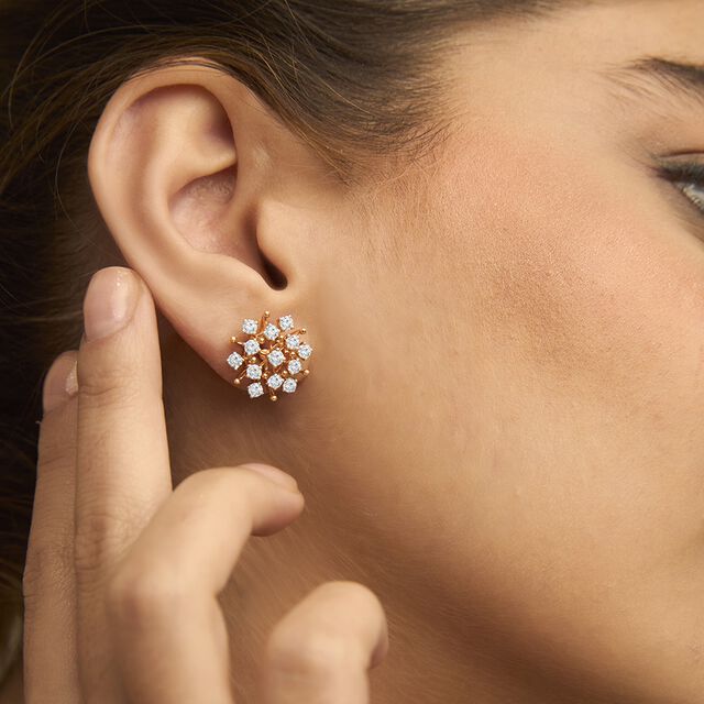 Tanishq 18KT Diamond Stud Earrings for Women 2