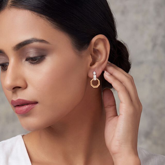 Tanishq 18KT Diamond Earrings for Women 2
