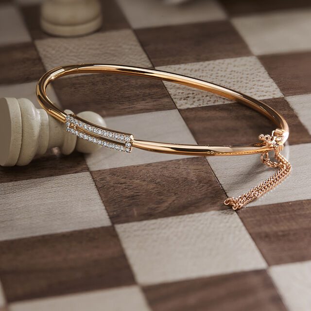 Lovely Diamond Bangle 