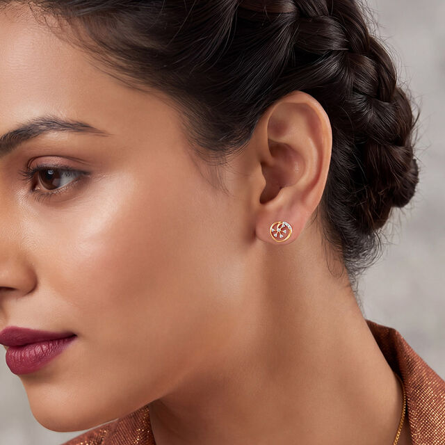Tanishq 18KT Diamond Earrings for Women 2