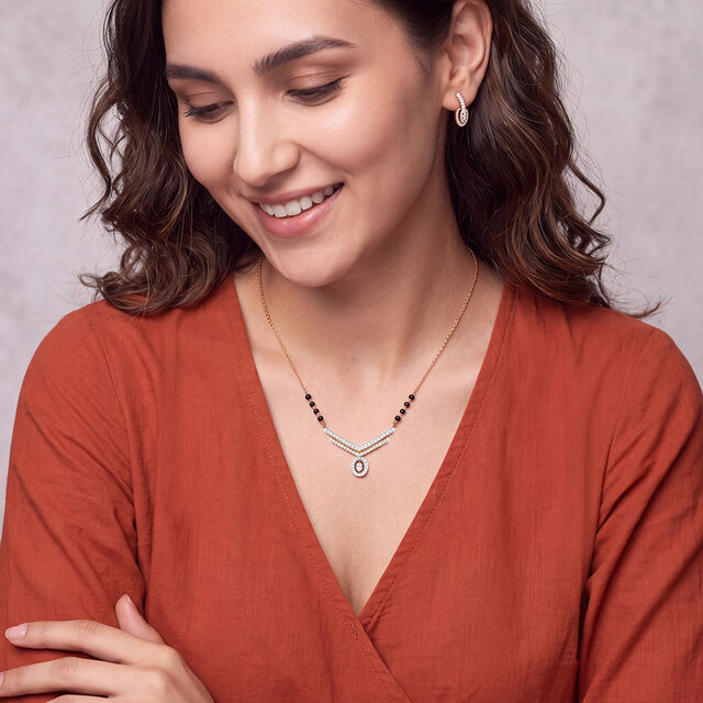 Tanishq 18KT Diamond Mangalsutra for Women 2