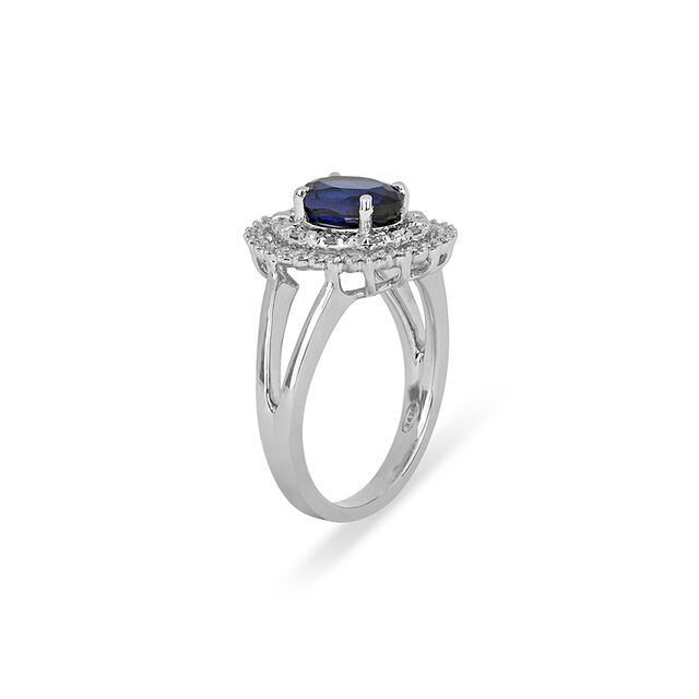 Tanishq 18KT Diamond Finger Ring for Women 2