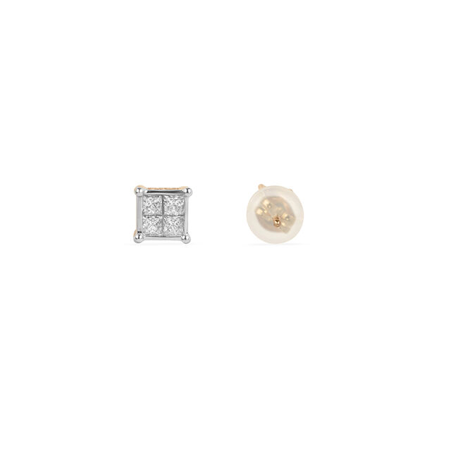 Divine Delight Diamond Stud Earrings 3