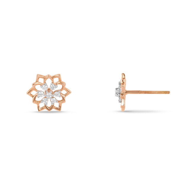 Minimal Elegance Diamond Stud Earrings 4