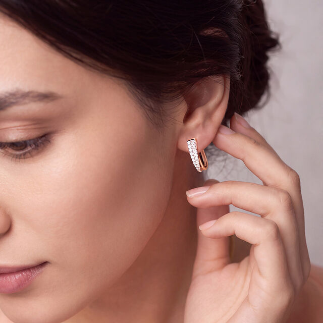Tanishq 18KT Diamond Earrings for Women 2