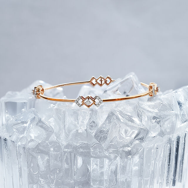 Tanishq 18KT Diamond Bangle for Women 