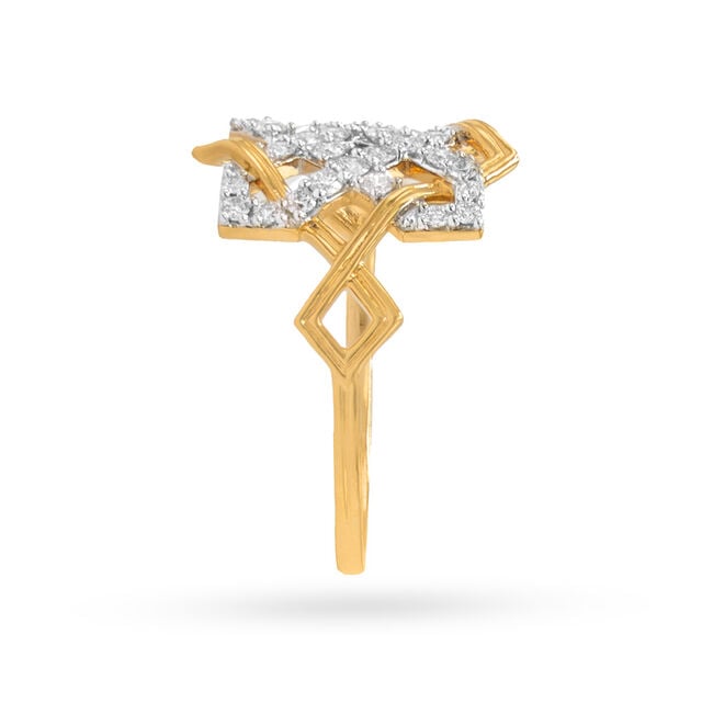 Stunning Mashrabiya-inpired 18K Gold Ring 3