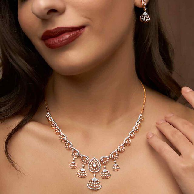 Tanishq 18KT Diamond Necklace with Earrings for Women 2